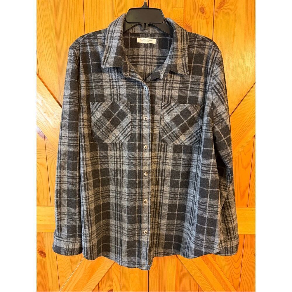 Beach lunch lounge Soft Gray Black Plaid Button Up Shirt READ Size XL (7154)